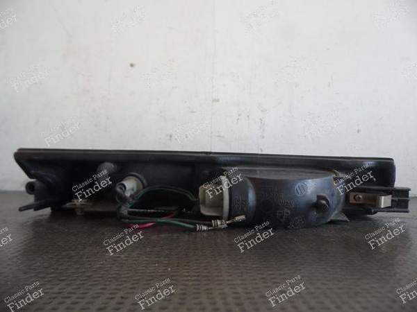 CLIGNOTANT AVANT GAUCHE - MAZDA 323 / Protégé / F /Astina (BG) - Koito 210-61311- 7