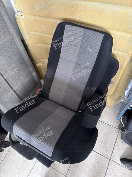 Classic-style rear bench seat - LAND ROVER Range Rover - 1