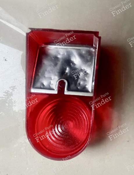 Cabochon feu arrière version break - MINI  - 37H4963 / L657- 1
