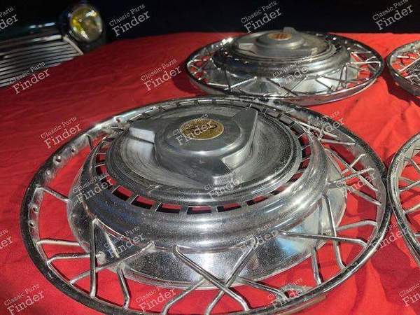 Jeu de 4 enjoliveurs avec papillons - CITROËN DS / ID - 2