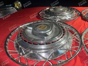 Jeu de 4 enjoliveurs avec papillons - CITROËN DS / ID - thumb-2