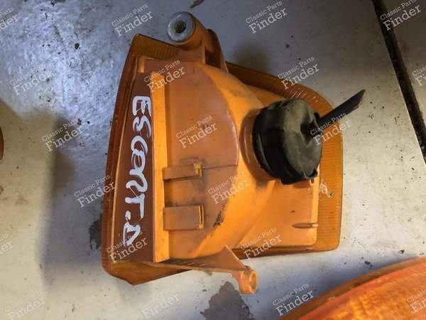 Clignotant avant droit - FORD Escort / Orion (MK3 & 4) - 1