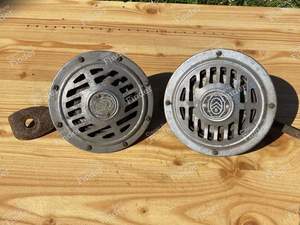 2 horns - CITROËN Rosalie