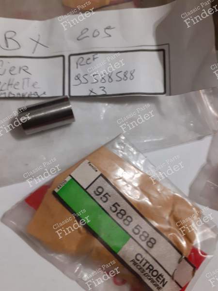 Clutch release fork bearing - CITROËN BX - 95588588- 1