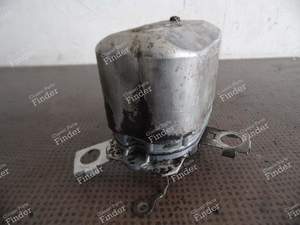 SCHEIBENWISCHERMOTOR - PEUGEOT 403 - 6407.22- thumb-2