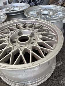 SET OF 4 BBS RIMS - BMW 3 (E30)