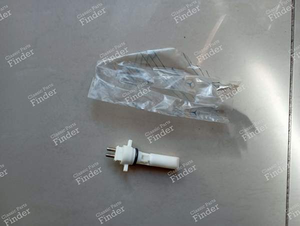 Sonde de température liquide de refroidissement - MERCEDES BENZ E (W124) - 545O107 / A1245450107 (?)
