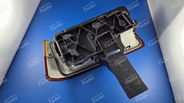 Komplettes rechtes Rücklicht - RENAULT 18 (R18) - 9EL121362-001- 4