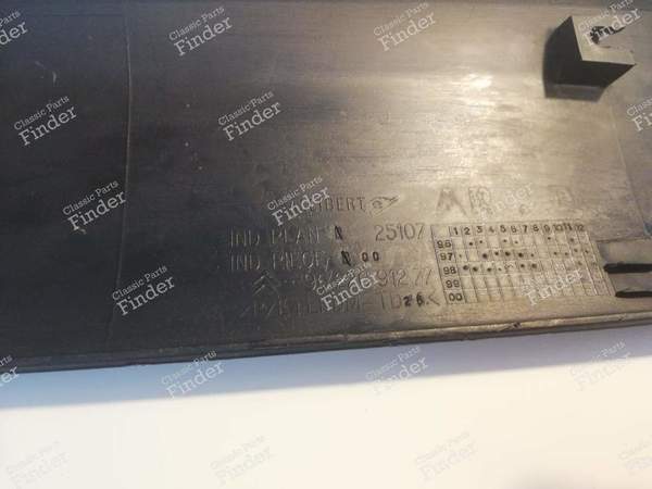 Baguette de portière arrière droite - CITROËN Xsara - 9622691277- 9