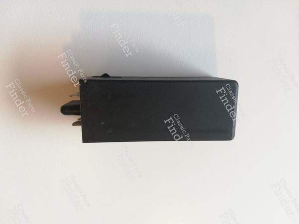 Kraftstoffpumpenrelais - BMW 3 (E30) - OEM BMW: 1286727 - Ref. Siemens: Siemens 5WK2221- 5