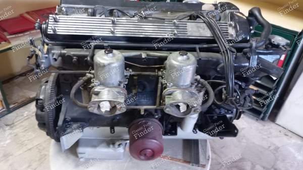 4.200 c.c 6 cylinders - JAGUAR Type E - W344- 5