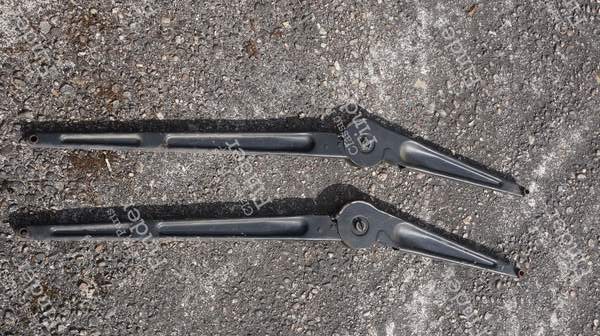 Compas de hayon pour coupé - PEUGEOT 304 - 1