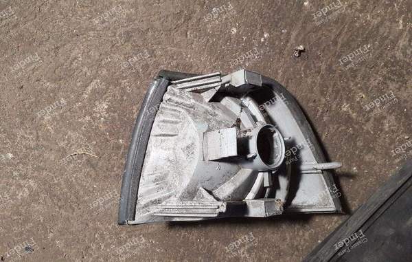 White flashing light - BMW 3 (E36) - OEM: 82199403096- 1