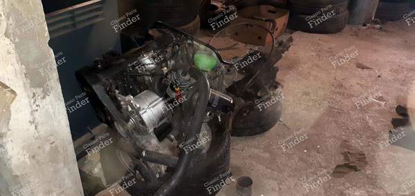 Moteur et boîte de vitesse, 1.8 Carbu - AUDI Coupé GT/Quattro (B2) - 0