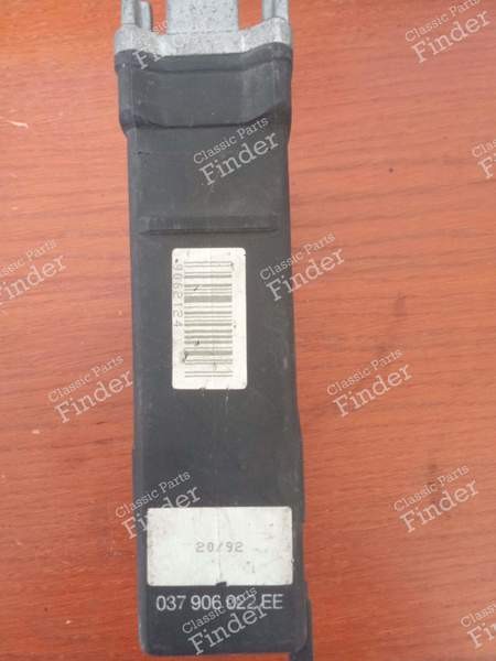 Audi 80 / 90 S2 engine control unit - AUDI 80/90 (B3/B4) - 037906022EE- 2