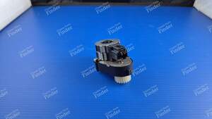 Motor für die Heizungsklappe - PEUGEOT 806 - 90.948.03.135- thumb-3