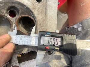 Cylinder head - ALPINE A310 - 526607- thumb-9