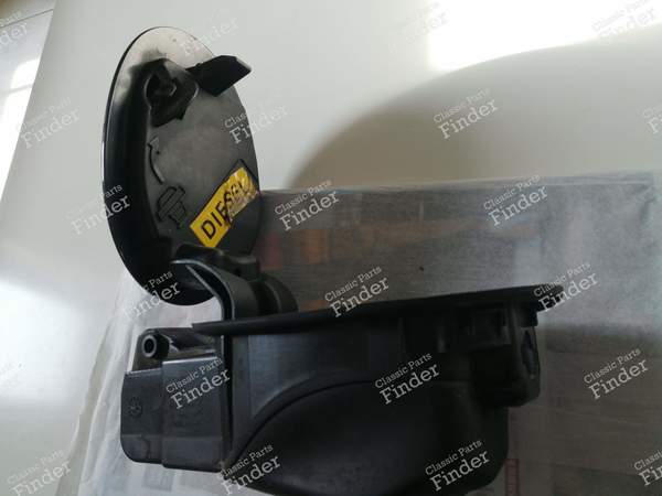 Tank hatch - CITROËN C6 - 3526- 1