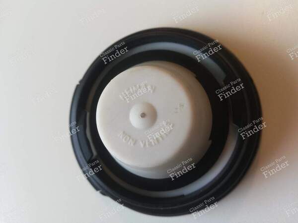 Fuel cap (with key) - PEUGEOT 205 - 4