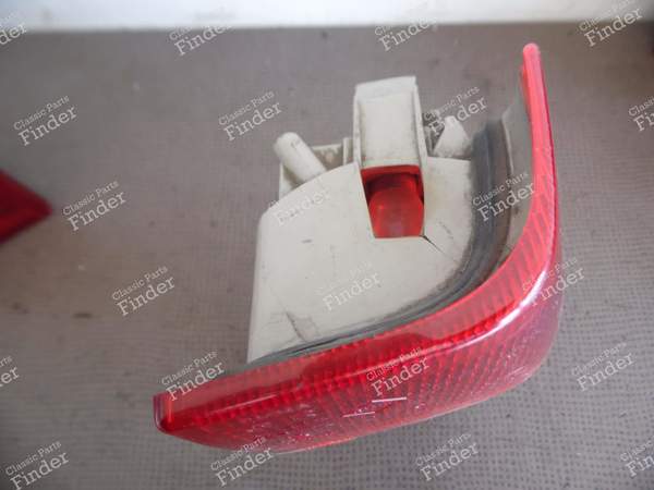 RIGHT REAR LIGHT - OPEL Kadett (E) - GM 90009952, SWF 395.334- 6