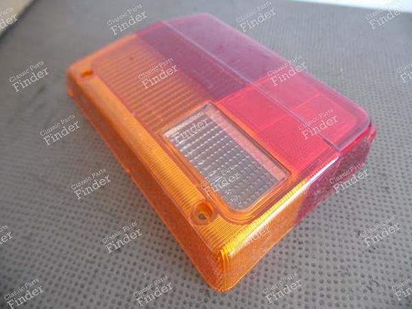 CABOCHON FEU ARRIERE GAUCHE - AUSTIN Metro - BAU2039 / E309L- 3