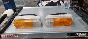 Bloc clignotant / veilleuse avant gauche - ALFA ROMEO Alfetta