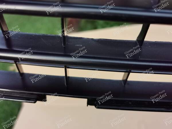 Bumper grille (first generation) - PEUGEOT 406 Coupé - 7414.X6- 9