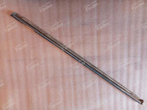 Türfenster vorne rechts Chromleiste - MERCEDES BENZ /8 (W114 / W115) - A1157280430- 1