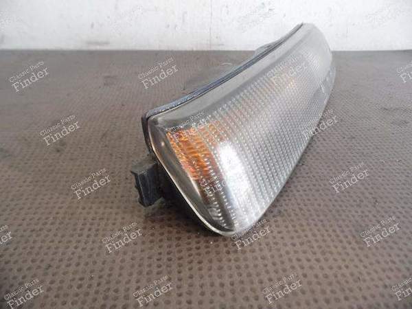 CLIGNOTANT AVANT GAUCHE - MAZDA 323 / Protégé / F /Astina (BG) - Koito 210-61311- 3