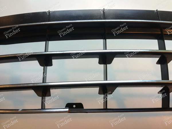 Lower bumper grille - Phase 2 - PEUGEOT 406 Coupé - 7414.FJ - ZU03811400- 3