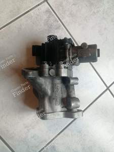 EGR valve 2.2 hdi engine for CITROËN C6