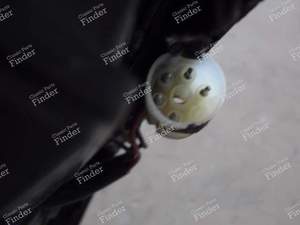 RIGHT TAIL LIGHT 477945216 PORSCHE 944 & 924 - PORSCHE 944 - 477.945.216- thumb-8