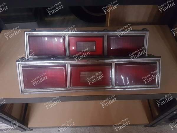 Taillight set (rare) from Chevrolet Nova Concours/Custom '75 to '79 - CHEVROLET Chevy II Nova / Concours / Iran - OEM: 5968029-A (?)