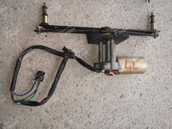Wiper motor - RENAULT Rodéo 5 - 7701349539 (?)- 0