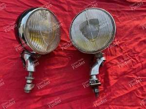 Pair of fog lights - CITROËN Traction Avant (7 / 11 / 15)