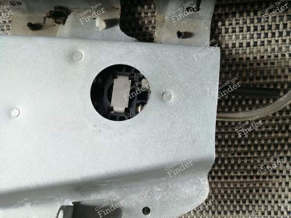 Motorisierter Kofferschnapper - CITROËN C6 - 4