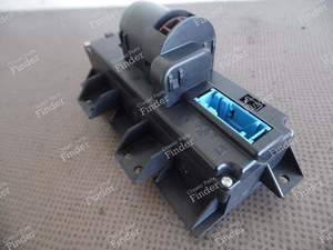 CLIMATE CONTROL - BMW 8 (E31) - 64111392171- thumb-7