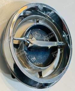 1966 Plymouth Barracuda Chrome Front Grille Logo Emblem - PLYMOUTH Barracuda - thumb-1