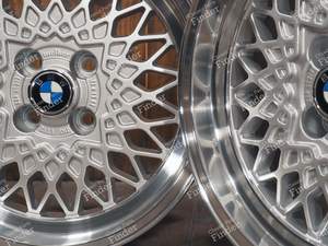 Melber Mesh 15 Zoll Leichtmetallräder Felgen 4x100 7Jx15 ET12 - BMW 2002, E21, E30 - BMW 1502 / 1602 / 1802 / 2002 / Touring (02-Serie) - thumb-7
