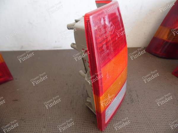 RIGHT REAR LIGHT - OPEL Kadett (E) - GM 90009952, SWF 395.334- 5