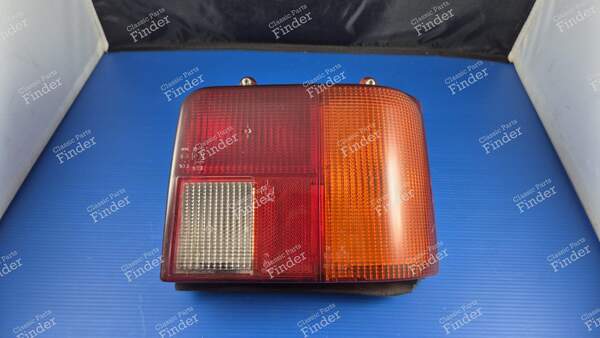 Komplettes rechtes Rücklicht - PEUGEOT 205 - 20970- 0