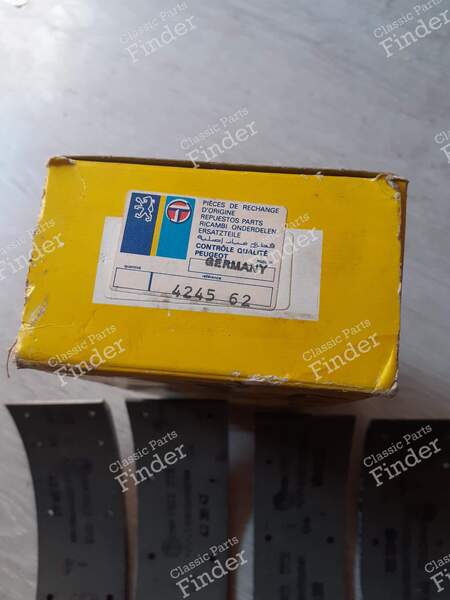 Brake lining - PEUGEOT 404 - 424562- 2