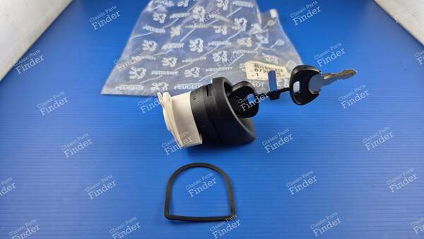 Tailgate lock - PEUGEOT 205 - 8726.48- 1