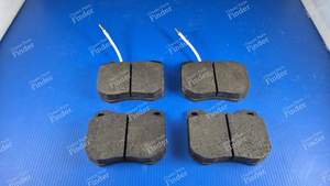 Set of 4 front brake pads for PEUGEOT 505