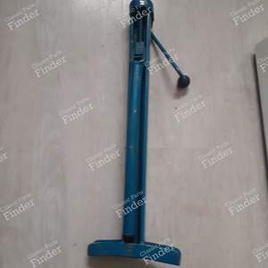 Cric - MG MGB / MGC - thumb-1