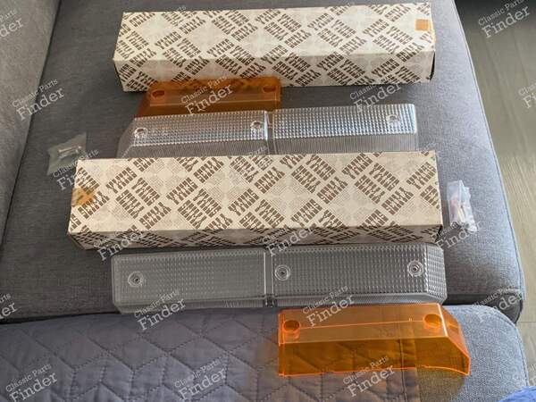 Paire de cabochon de clignotants / veilleuses - RENAULT 5 Turbo (R5) - 1120 1803 / 1120 1703- 1