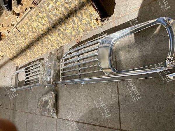 Calandre R16 L TL TS - RENAULT 16 (R16) - 7701452015- 0