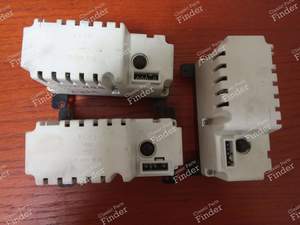 Horloge et chronomètre - FORD Sierra - 9064 / 83BB-15000-AC- thumb-3