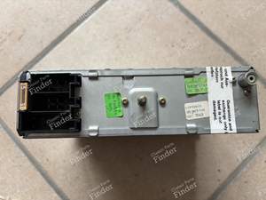 Original VW Beta Radio - VOLKSWAGEN (VW) Golf III / Vento / Jetta - Beta 4 / 3B0035152- thumb-1