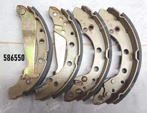 M G A K586550 Rear brake kit Audi 80 1,6 GLE, quattro 1,8S E, 90 2,0, 100 1,6 L5, VW Passat, Santana - AUDI 80/90 (B3/B4) - 586550- 0